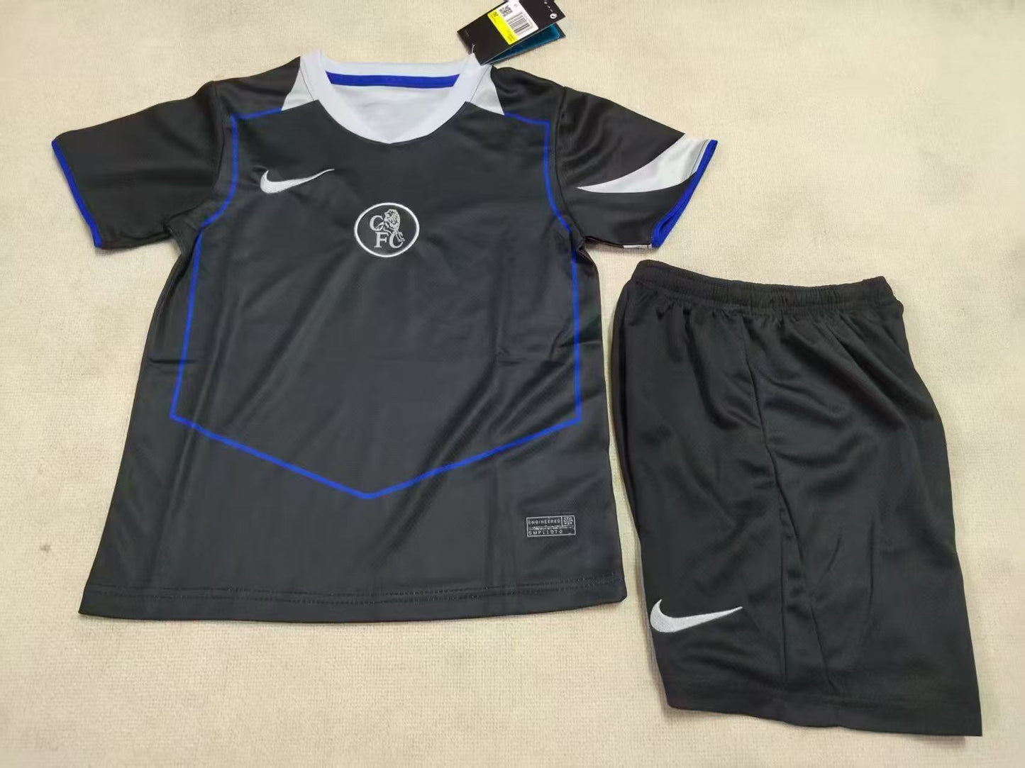 Chelsea Kids' Kit (2022–2025) – Shirt and Shorts