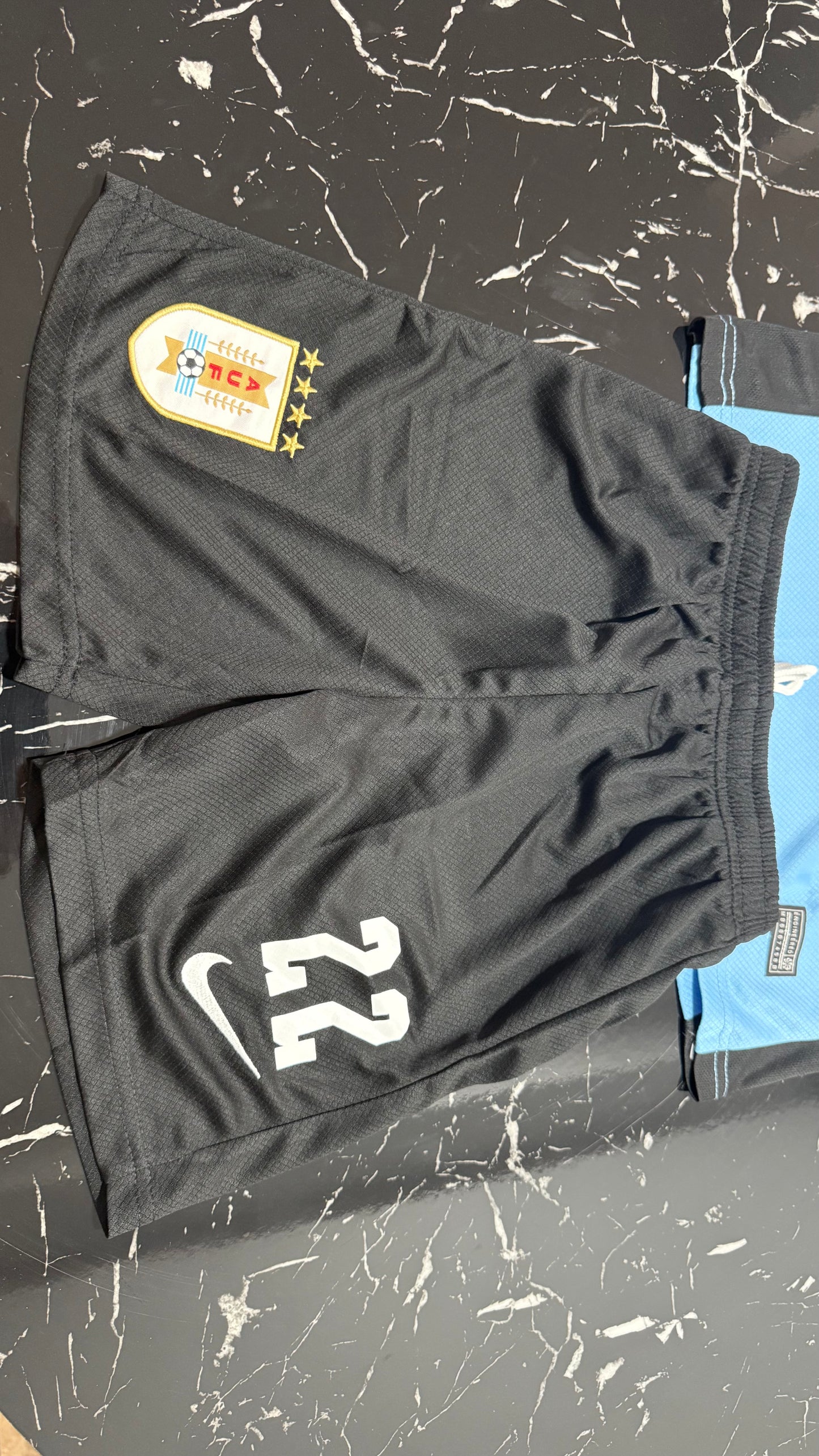 Conjunto Infantil Uruguay 2024/25 - Camiseta y Short