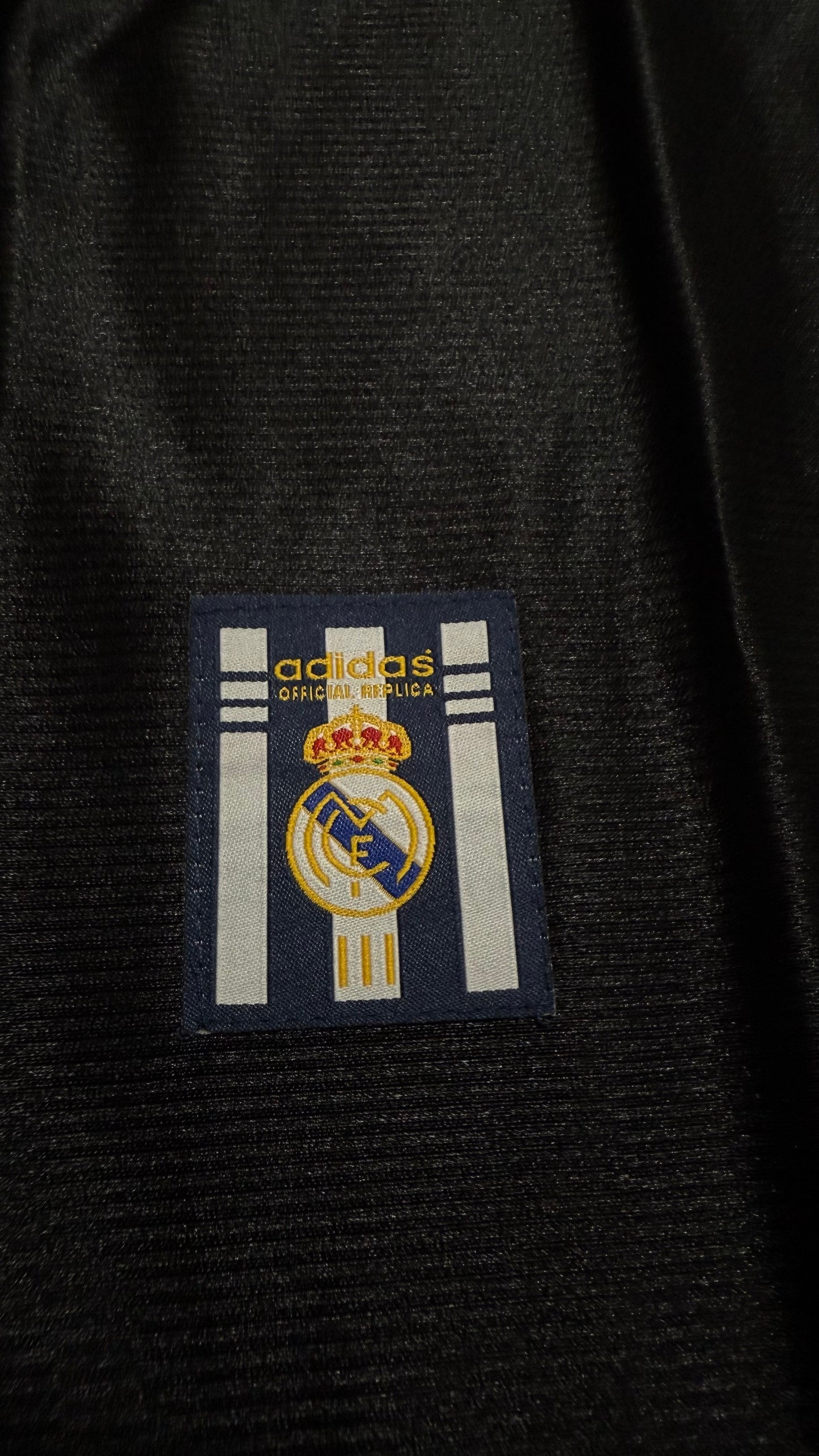 Real Madrid 1999/2000 Visitante - Camiseta Retro