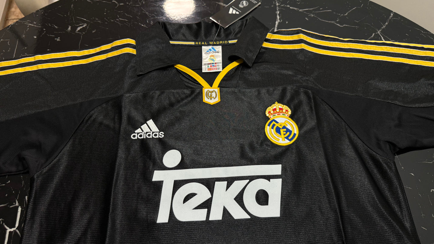 Real Madrid 1999/2000 Visitante - Camiseta Retro