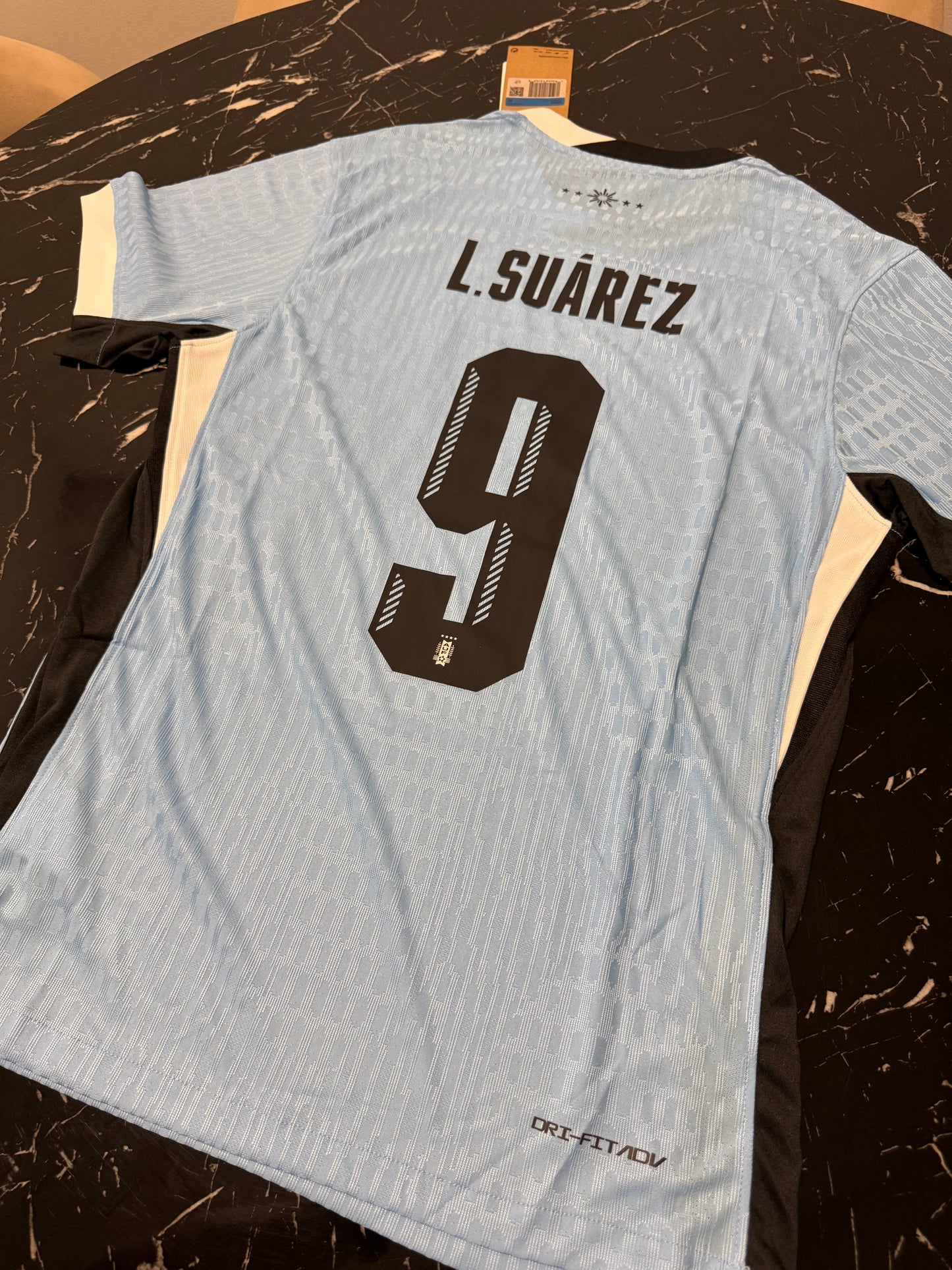 Uruguay 2024/25 Versión Jugador - Luis Suárez #9 Talle M