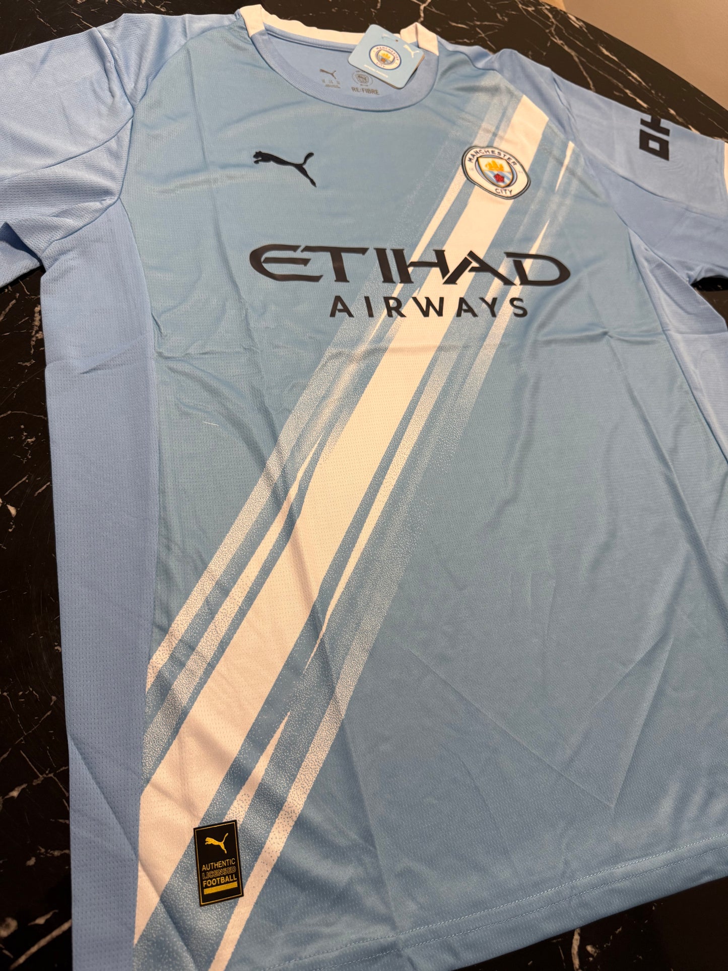 Manchester City 2025/26 Local - Versión Fan