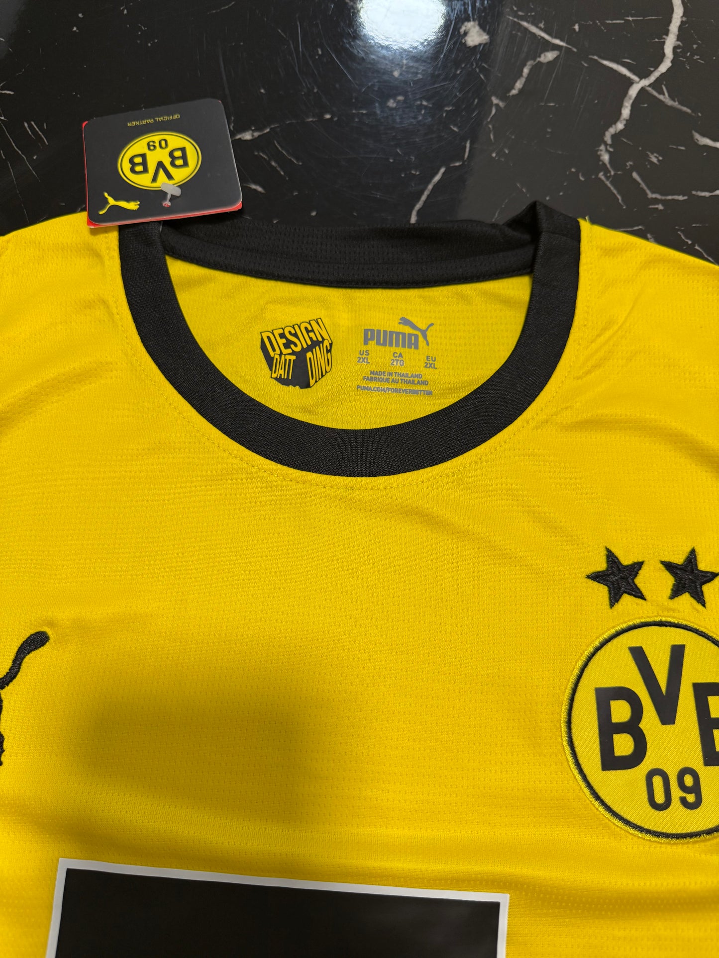 Borussia Dortmund 2023/24 Local - Versión Fan