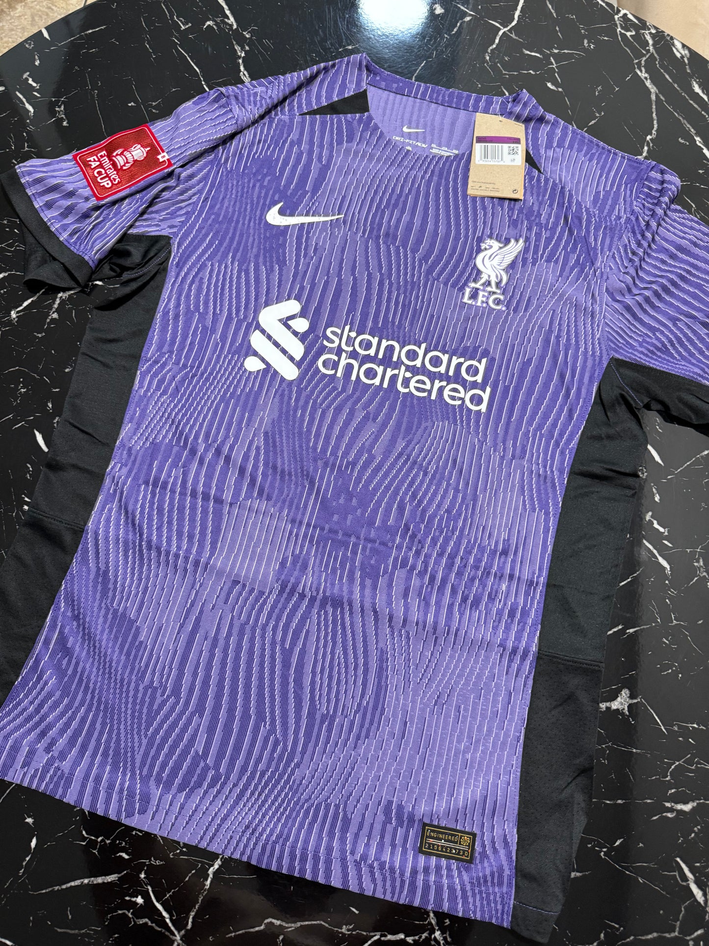 Liverpool 2023/24 Alternativa - Versión Jugador