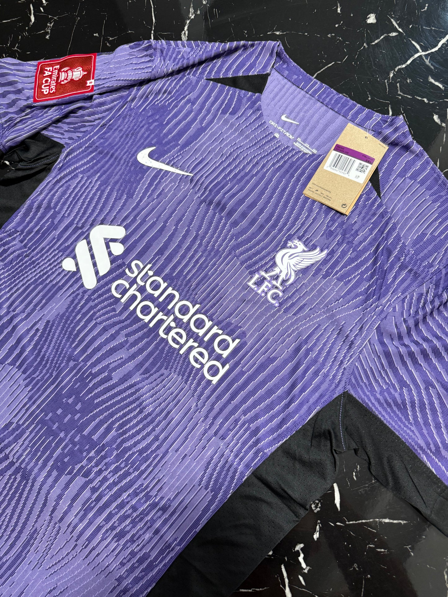 Liverpool 2023/24 Alternativa - Versión Jugador