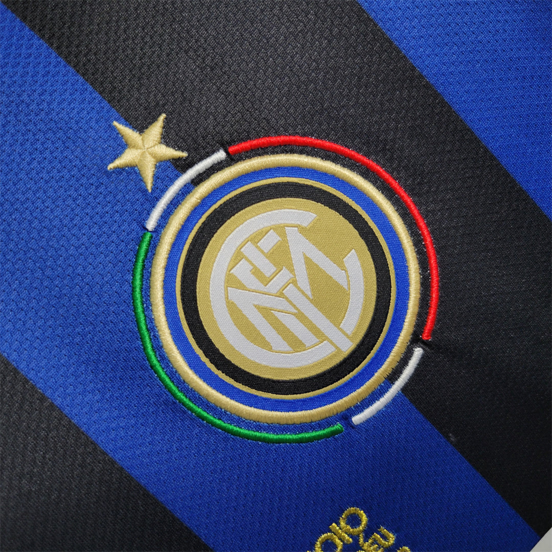 Inter Milan 2009/10 Retro Shirt