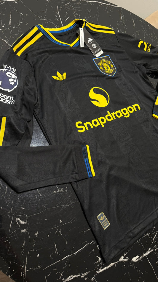 Manchester United 2025/26 Long Sleeve Away Kit - Player Version