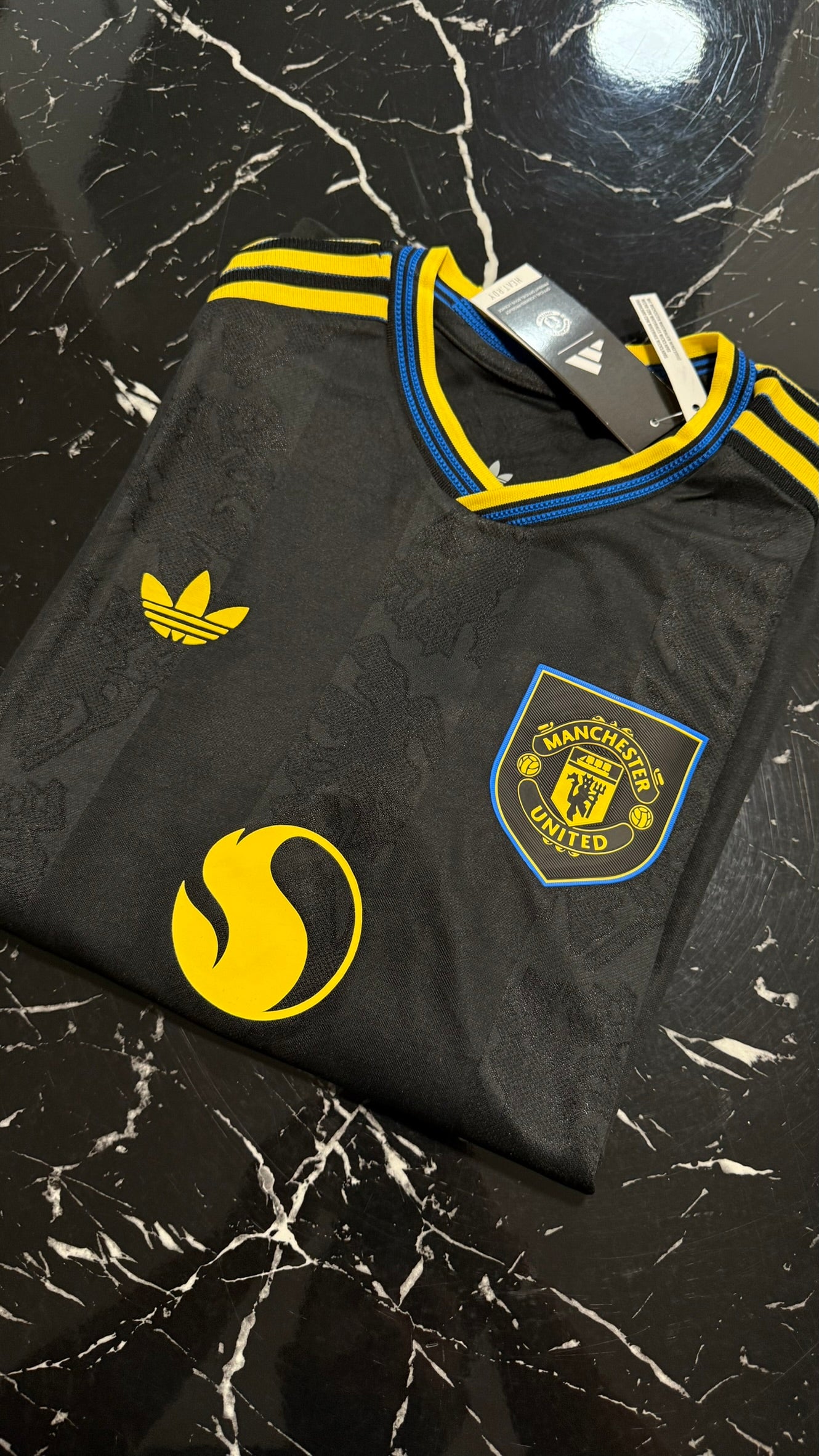 Manchester United 2025/26 Long Sleeve Away Kit - Player Version