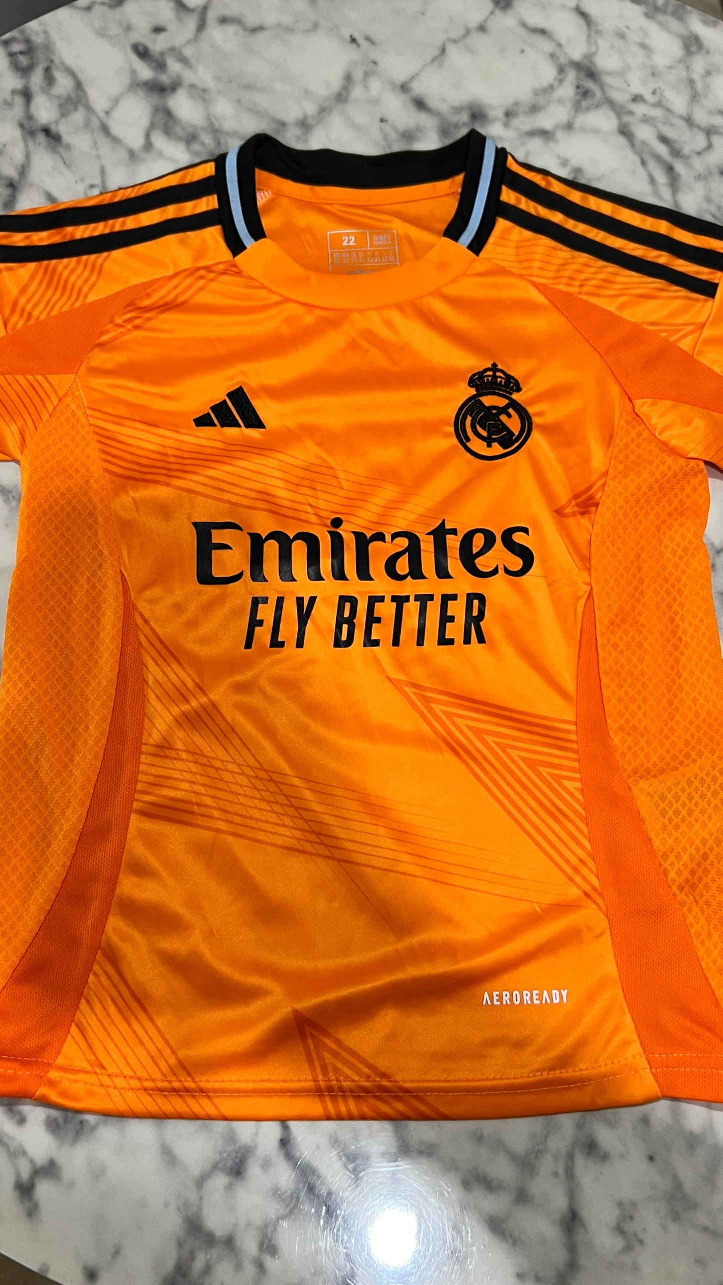 Conjunto Infantil Real Madrid 2024/25 Third – Camiseta y Short