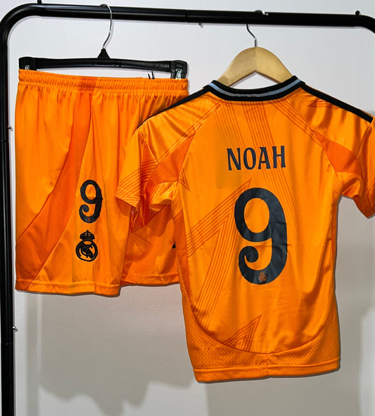 Conjunto Infantil Real Madrid 2024/25 Third – Camiseta y Short