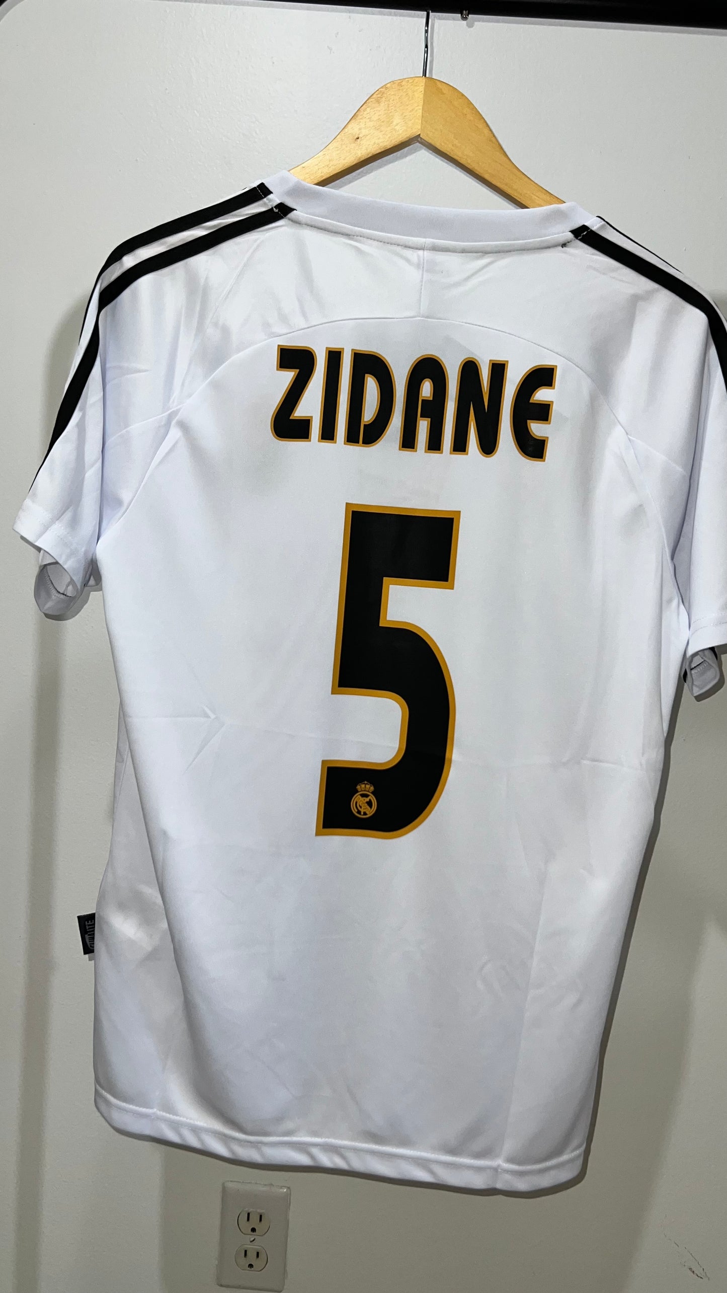Real Madrid 2005 – Camiseta Retro