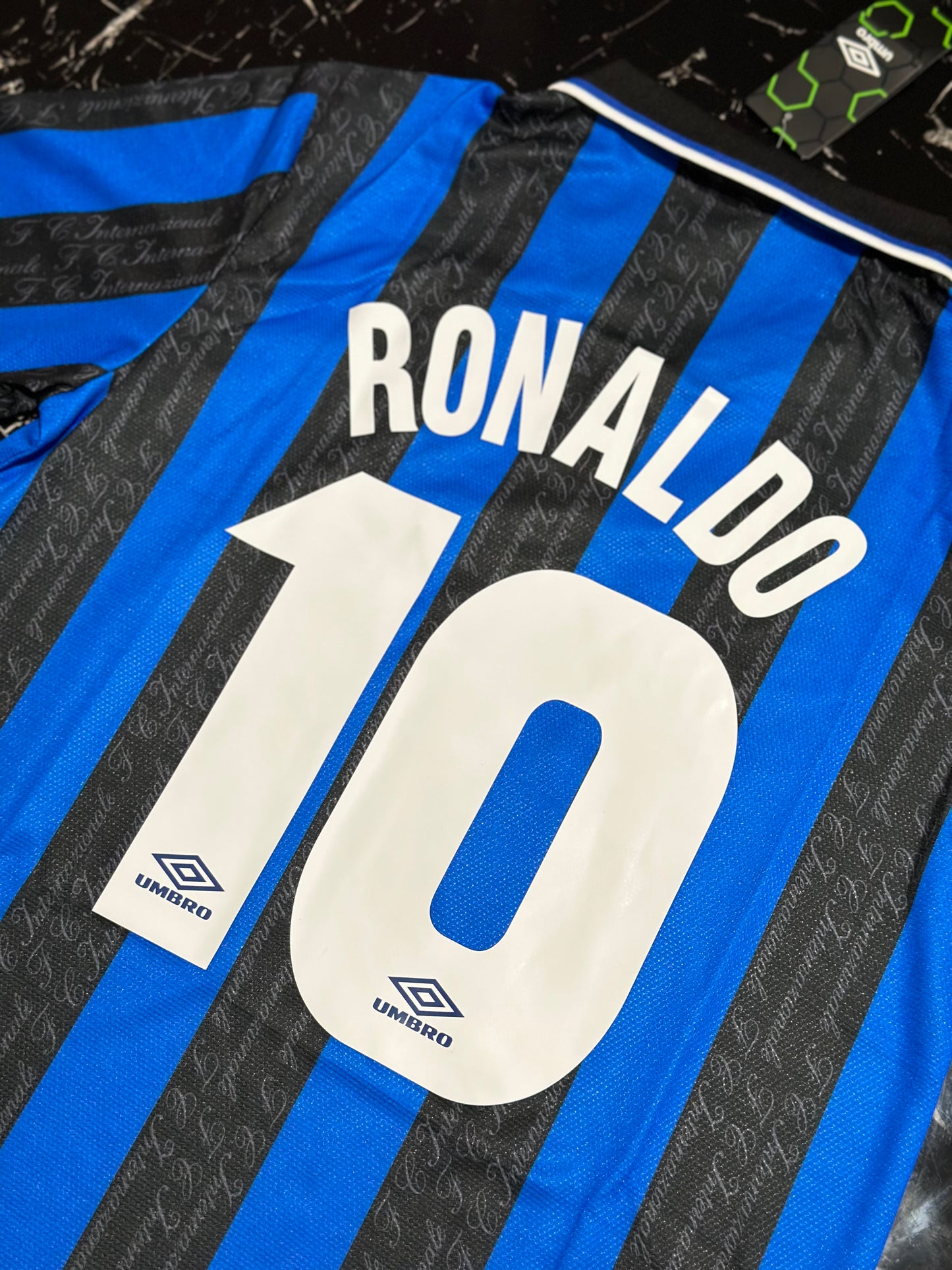 Inter de Milán 1998/99 – Camiseta Retro