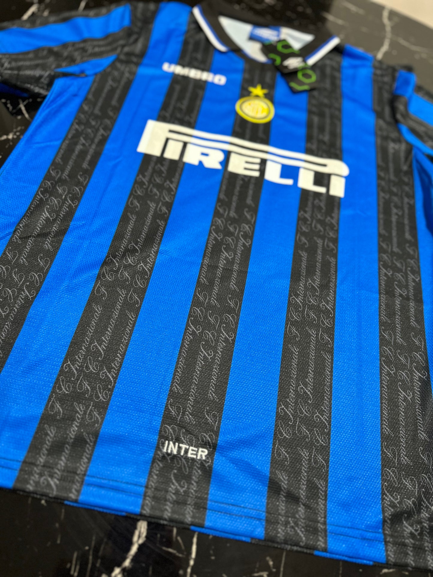 Inter de Milán 1998/99 – Camiseta Retro