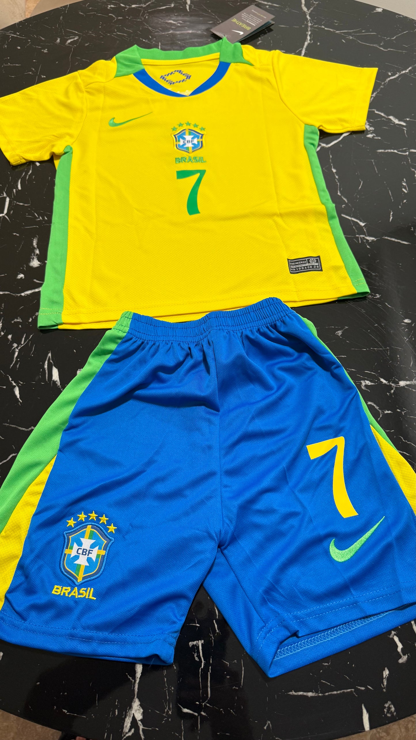 Conjunto Infantil Brasil 2024/25 – Camiseta y Short
