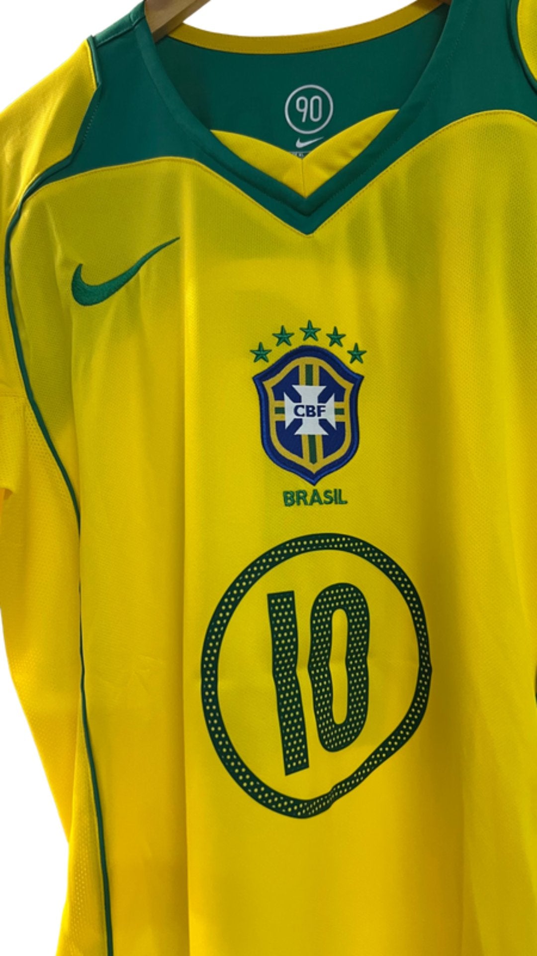 Brasil 2004 Local - Camiseta Retro