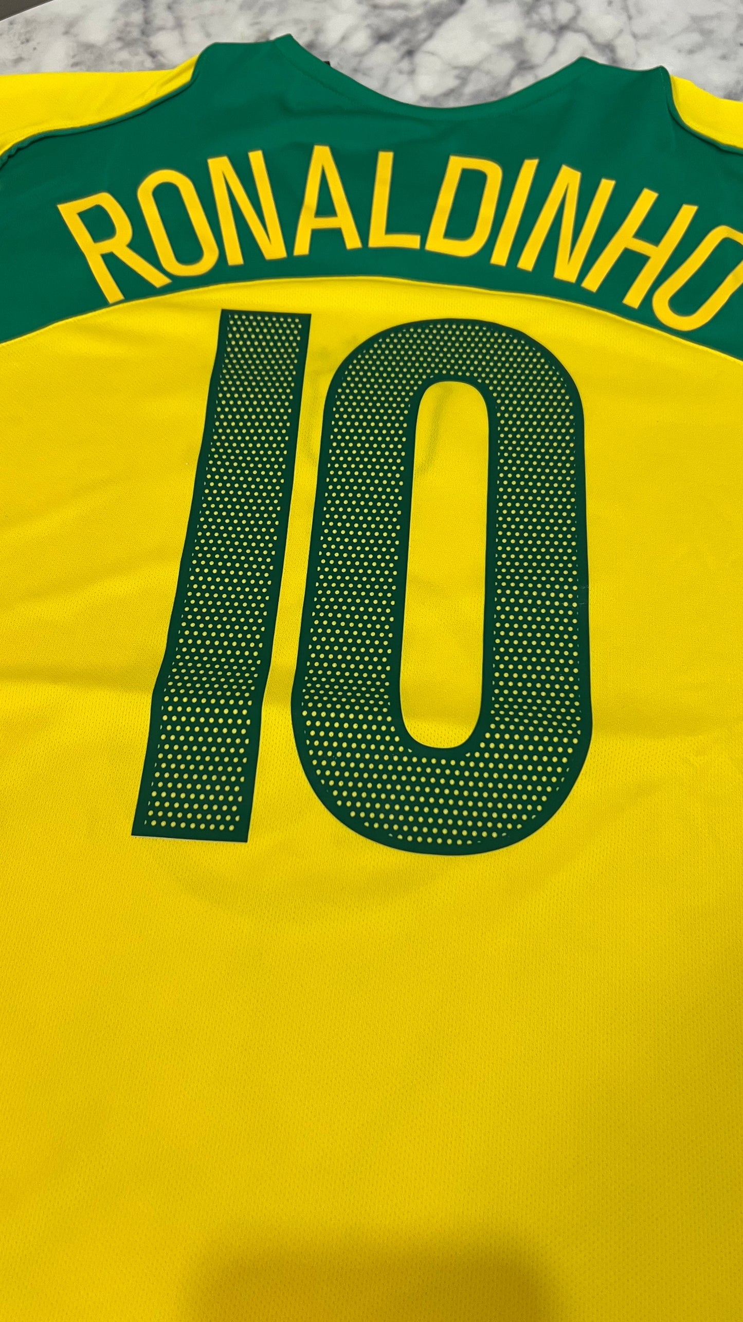 Brasil 2004 Local - Camiseta Retro