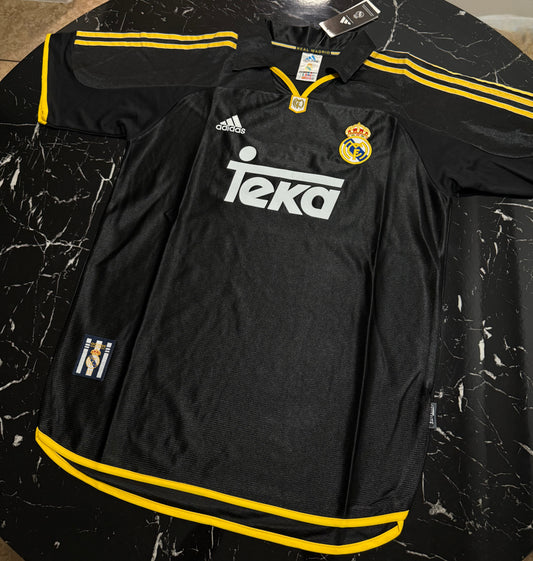 Real Madrid 1999/2000 Visitante - Camiseta Retro