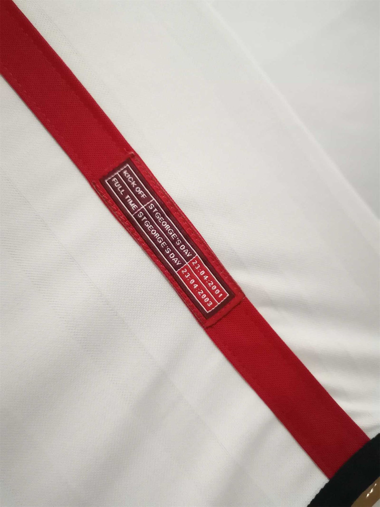 Inglaterra 2002 Local – Camiseta Retro