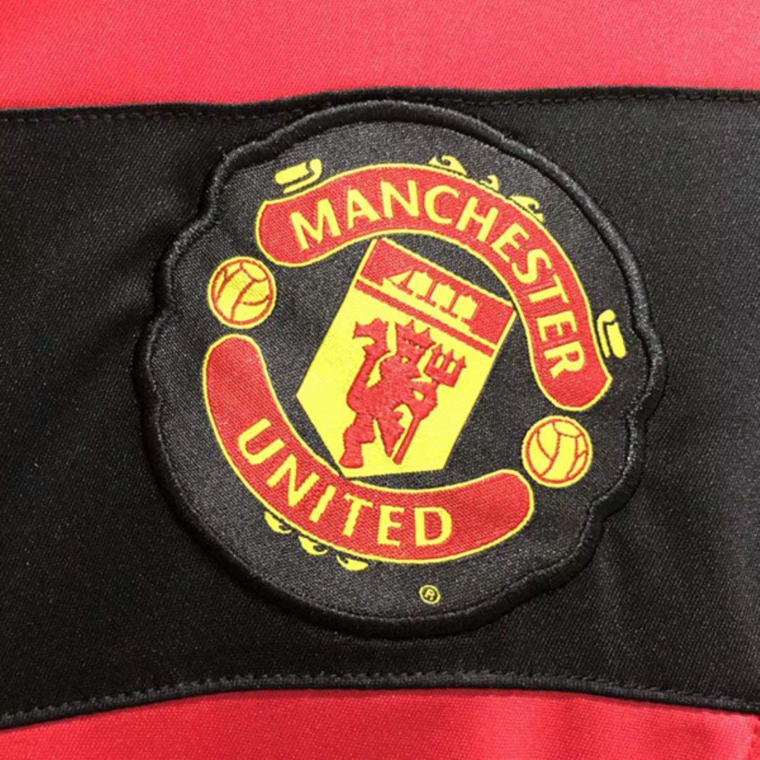 Manchester United 2009/10 Local Manga Larga – Camiseta Retro