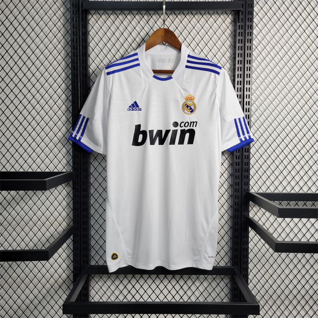 Real Madrid 2010/11 Local – Camiseta Retro
