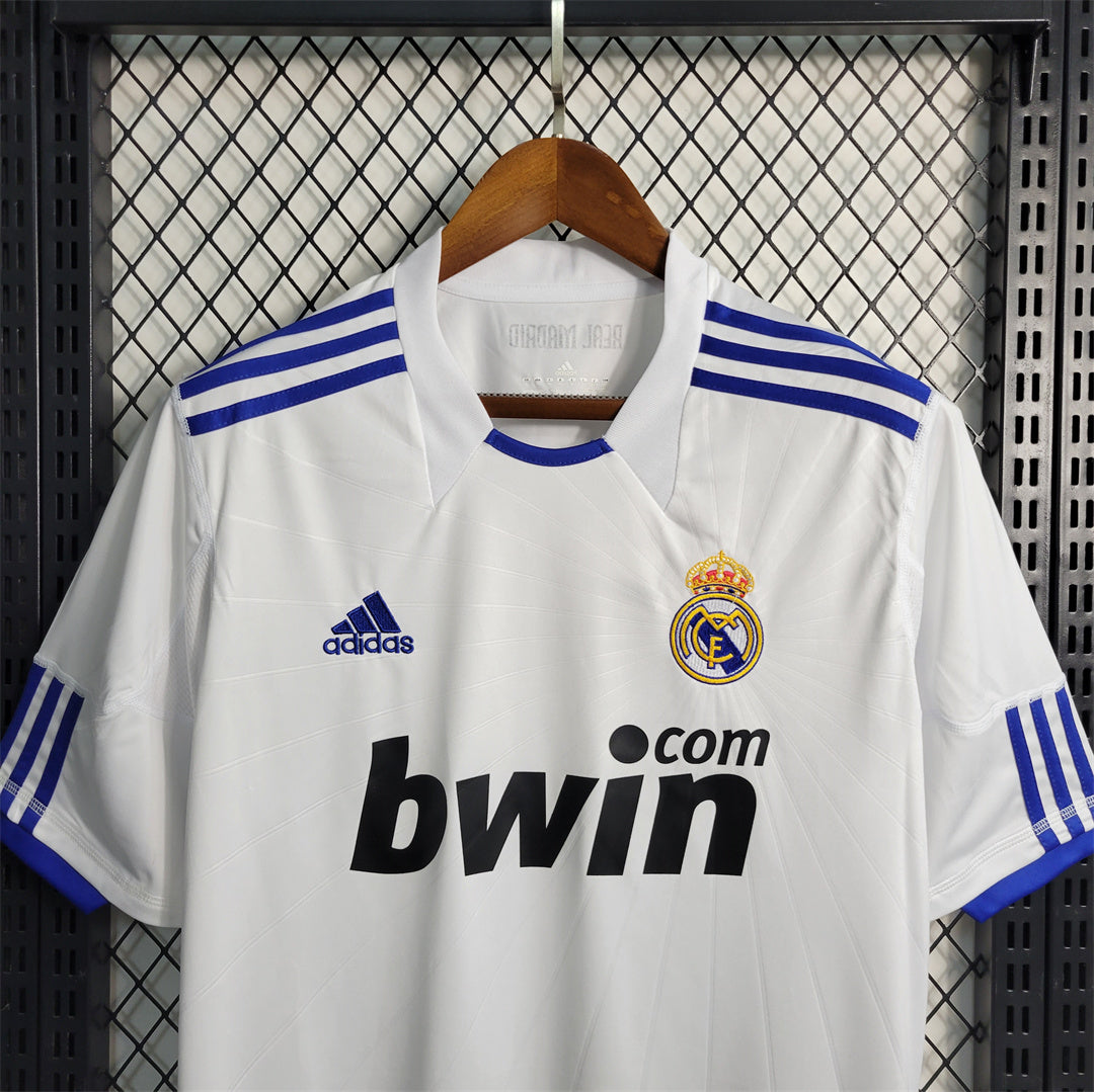 Real Madrid 2010/11 Local – Camiseta Retro