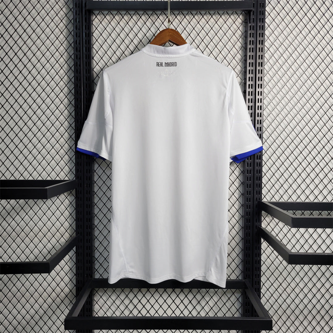 Real Madrid 2010/11 Local – Camiseta Retro