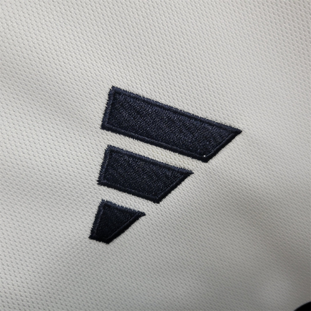 Real Madrid 2023/24 Local – Camiseta Versión Fan