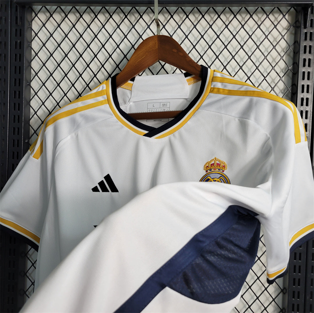 Real Madrid 2023/24 Local – Camiseta Versión Fan
