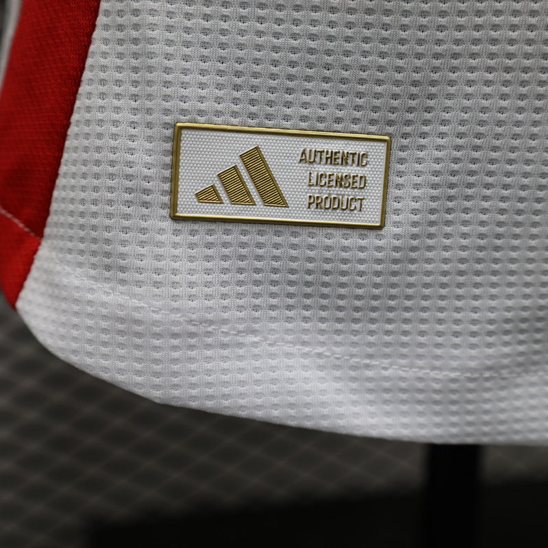 Fulham 2024/25 Local - Versión Jugador