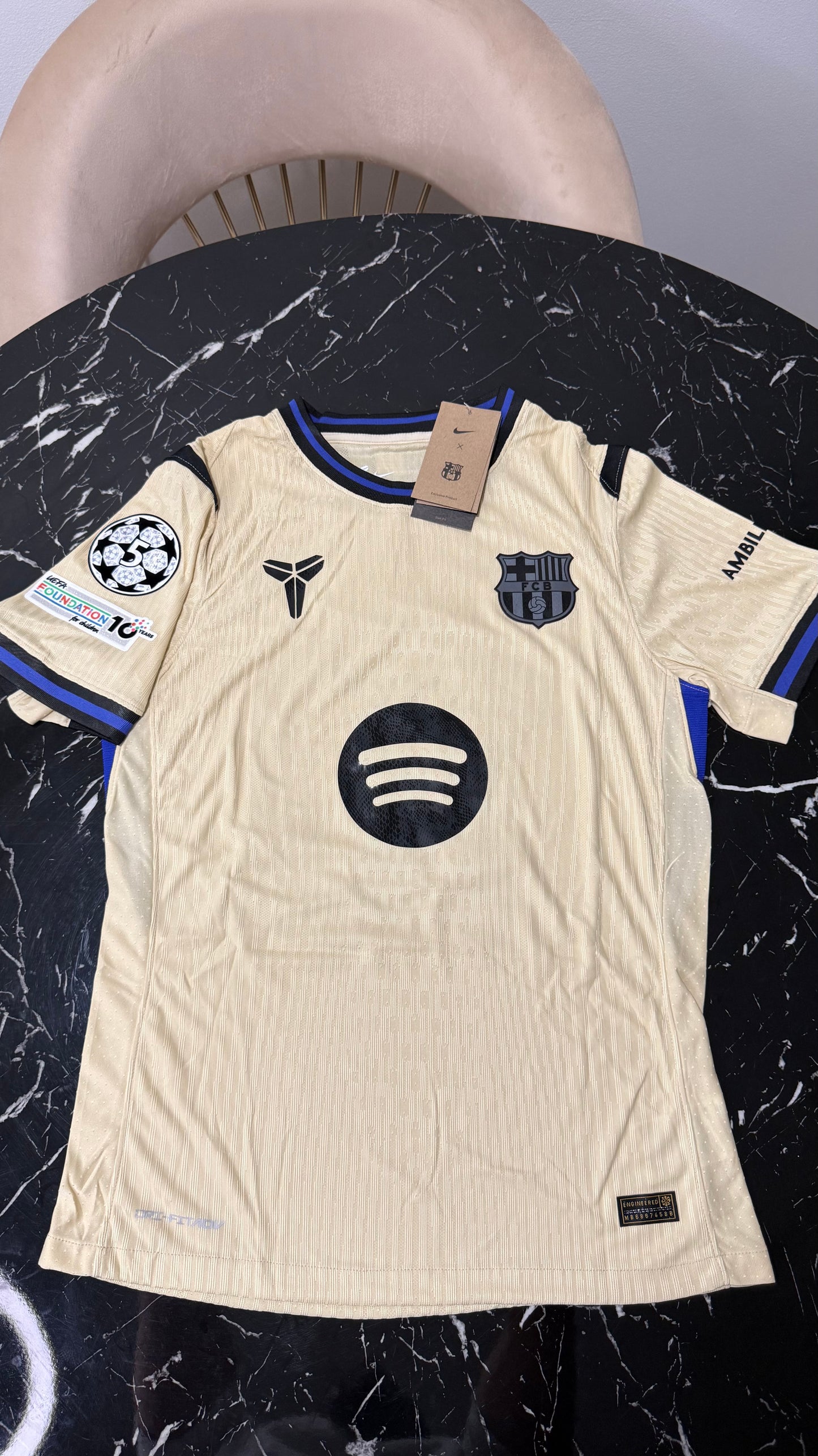 Barcelona 2025/26 Visitante x Kobe Bryant – Camiseta Versión Jugador