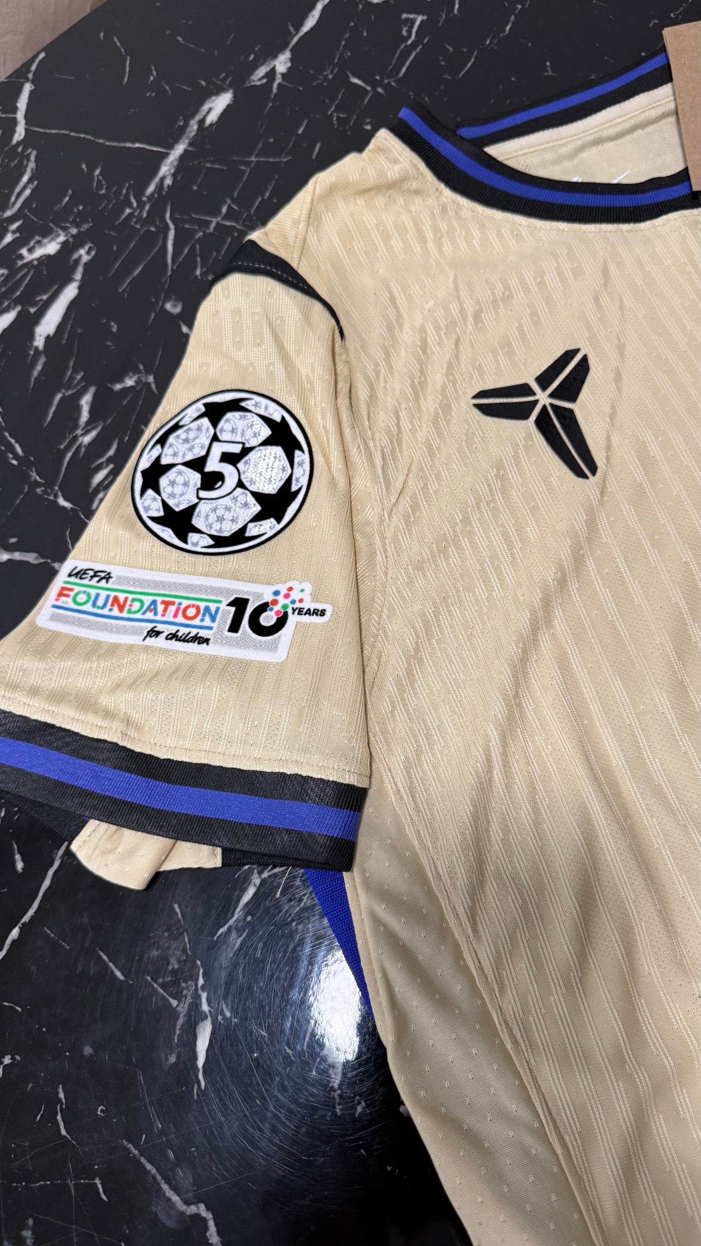 Barcelona 2025/26 Visitante x Kobe Bryant – Camiseta Versión Jugador