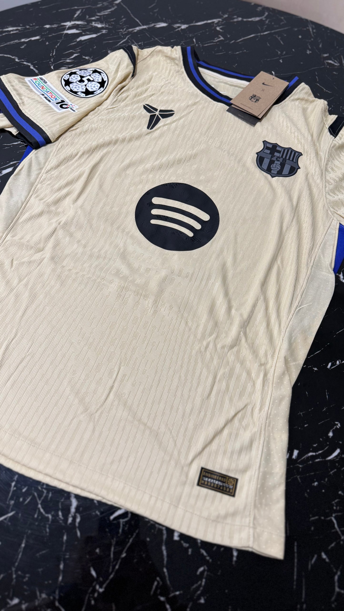 Barcelona 2025/26 Visitante x Kobe Bryant – Camiseta Versión Jugador