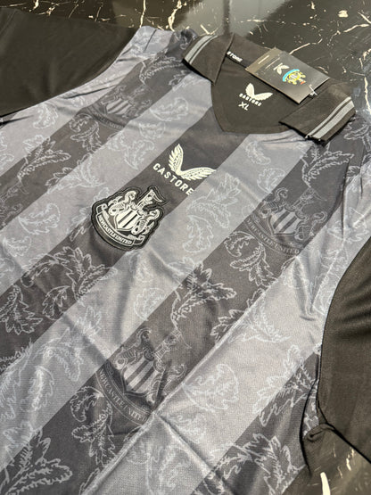 Newcastle United 2022/23 Cuarta Equipación - Edición Especial 130º Aniversario