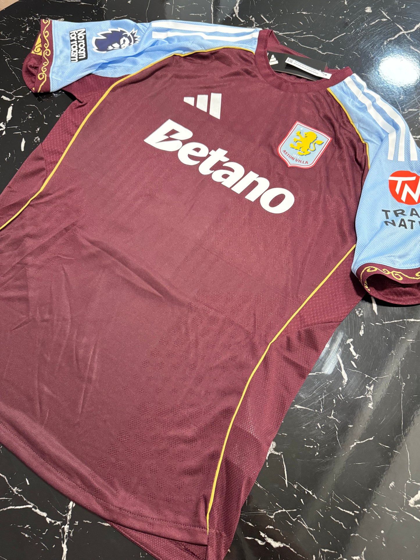 Aston Villa 2024/25 Local - Versión Jugador