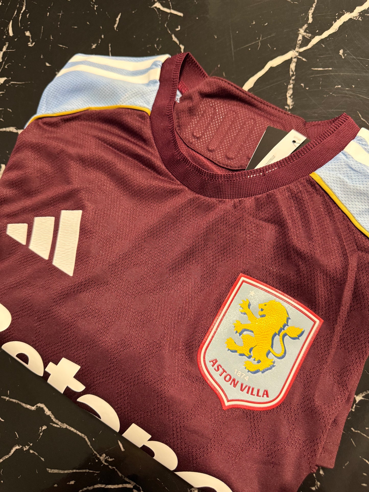 Aston Villa 2024/25 Local - Versión Jugador