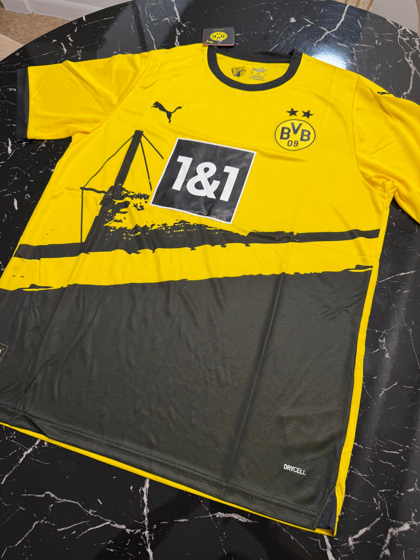 Borussia Dortmund 2023/24 Local - Versión Fan