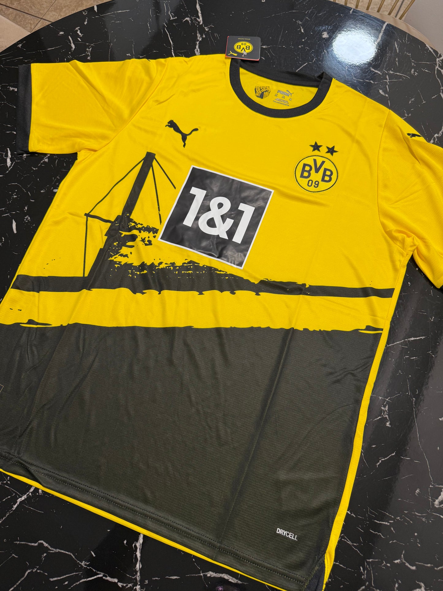 Borussia Dortmund 2023/24 Local - Versión Fan