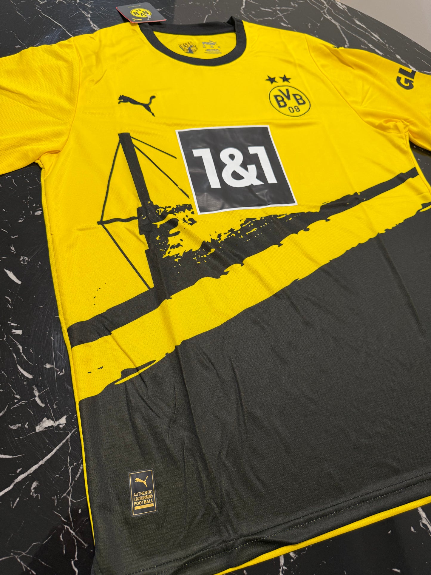 Borussia Dortmund 2023/24 Local - Versión Fan