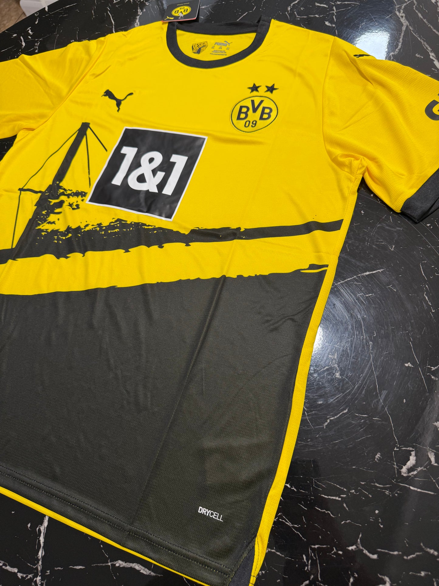 Borussia Dortmund 2023/24 Local - Versión Fan