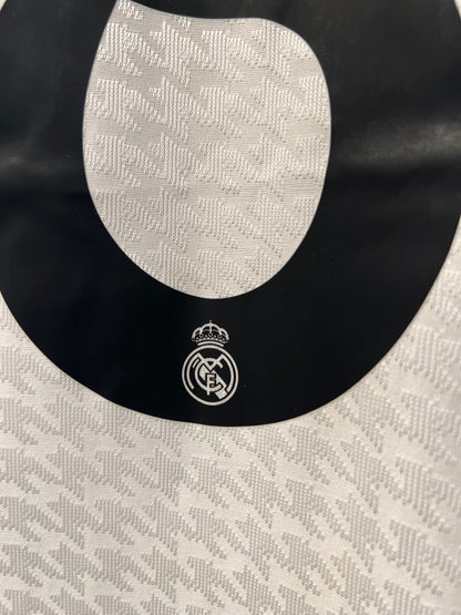 Real Madrid 2024/25 Local - Versión Jugador