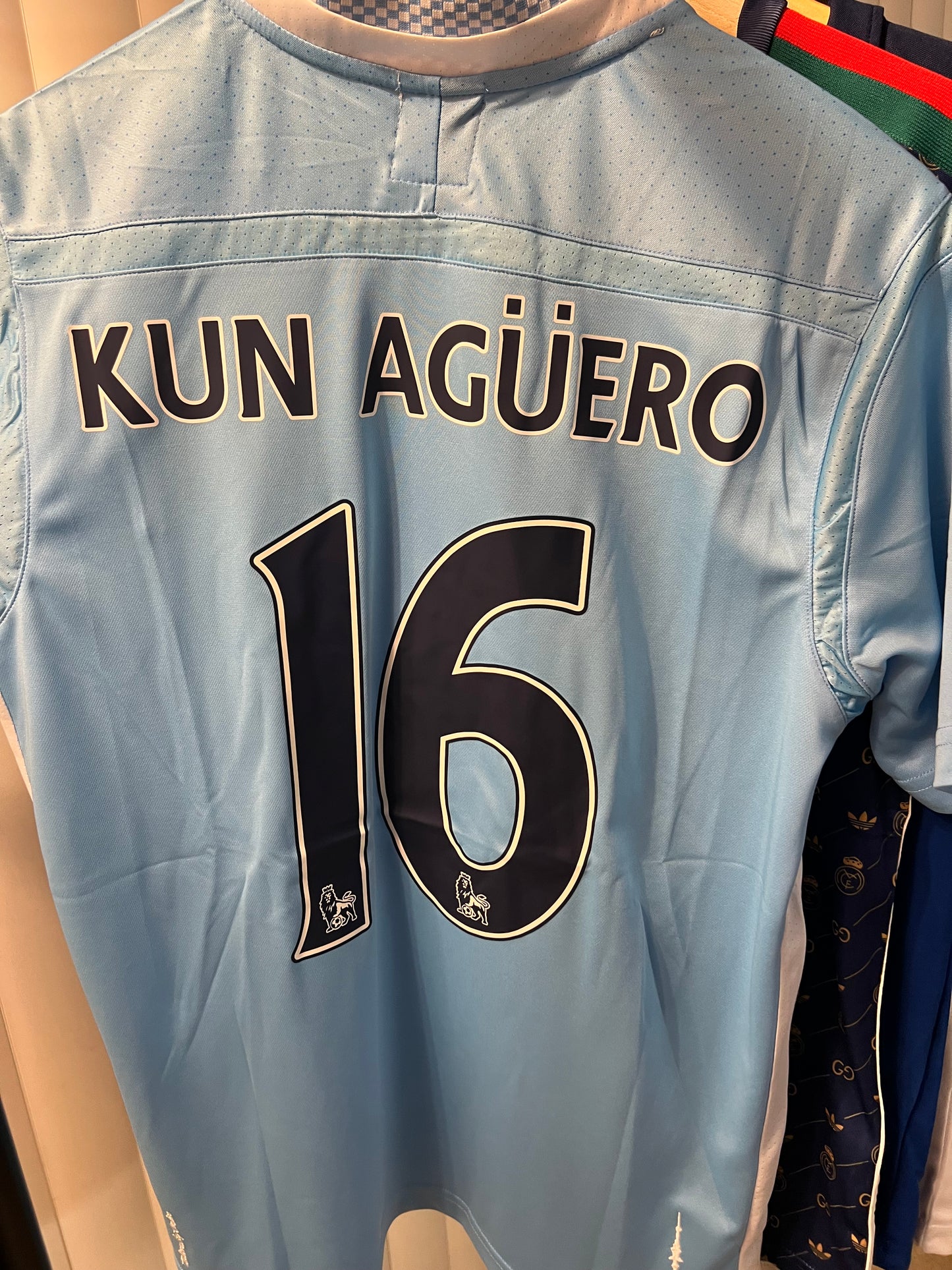 Manchester City 2011/12 Local - Camiseta Retro