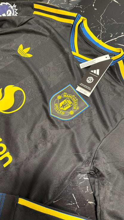 Manchester United 2025/26 Long Sleeve Away Kit - Player Version