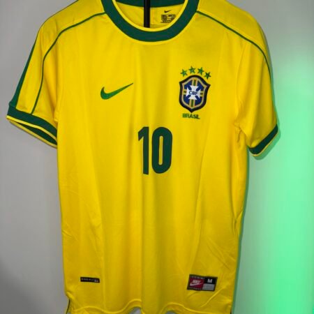 🟡Brasil 1998 Retro – Camiseta Local Campeón del Mundo 🏆