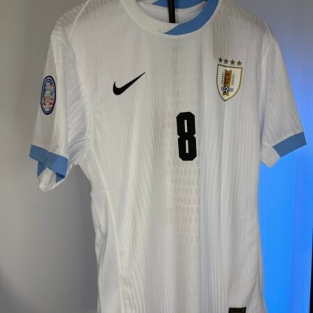 🟡 Uruguay 2024/25 – Camiseta Visitante Versión Jugador
