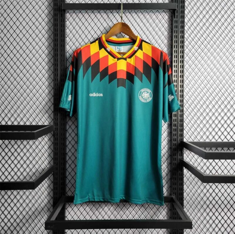 🟡 Alemania 1994 Visitante – Camiseta Retro