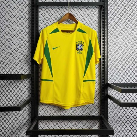 🟡 Brasil 2002 Local – Camiseta Retro
