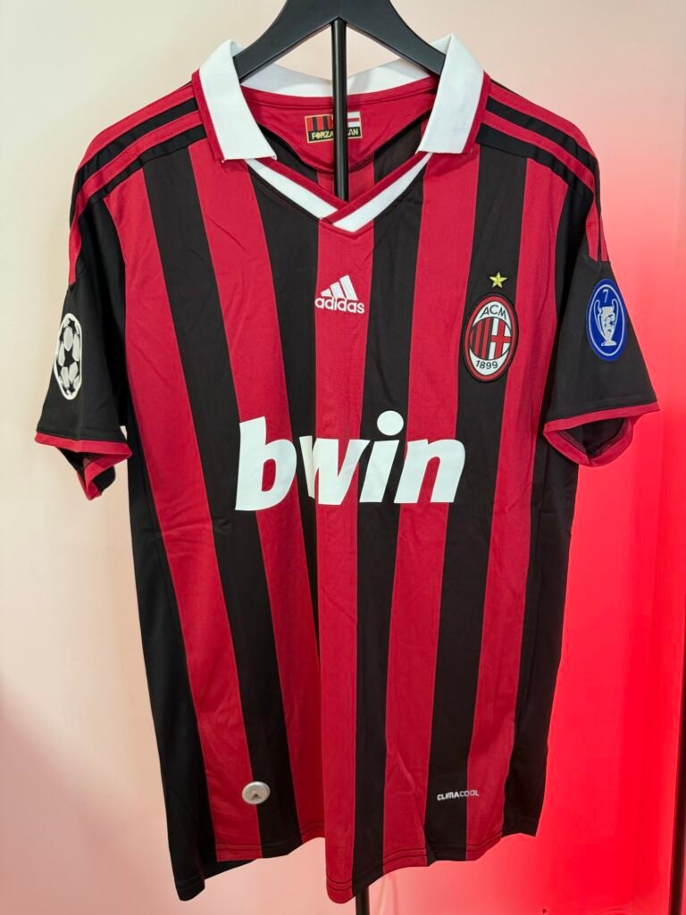 🟡 Milan 2009/10 Local – Camiseta Retro