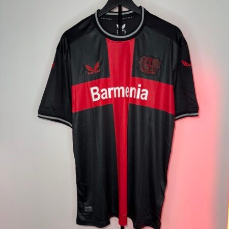 🟡 Bayer Leverkusen 2023/24 Local – Camiseta Versión Fan