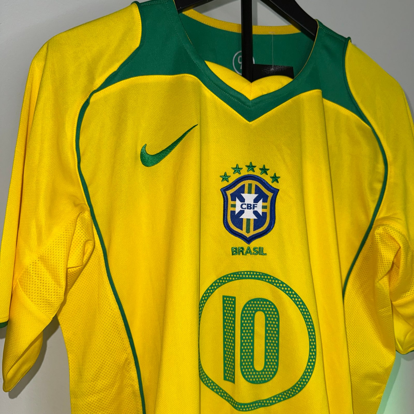 🟡 Brasil 2004 Local TOTAL 90 – Camiseta Retro - Image 5