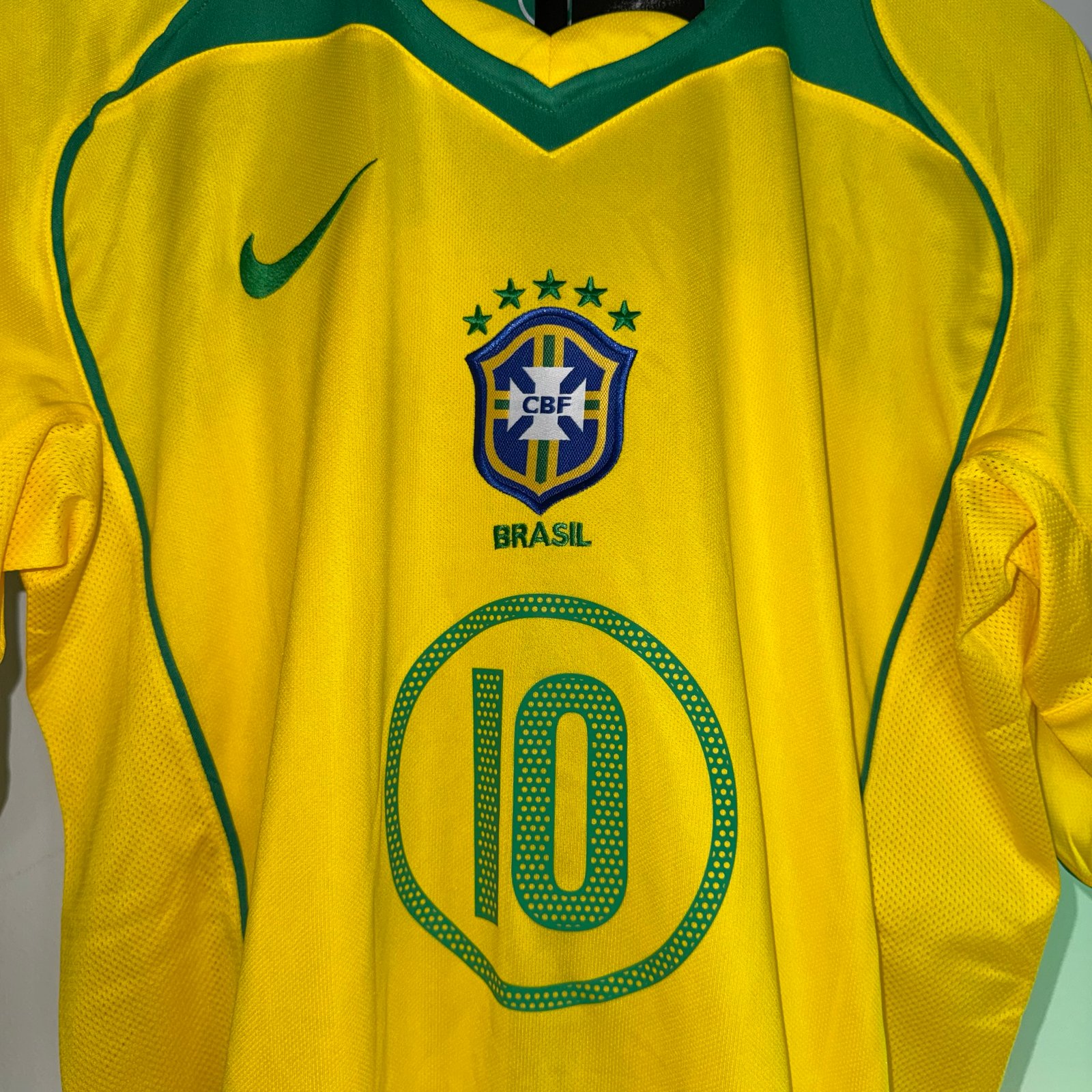 🟡 Brasil 2004 Local TOTAL 90 – Camiseta Retro - Image 8